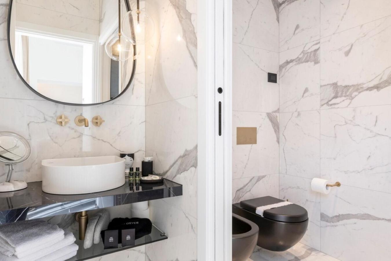 Manin Grand House Lägenhet Verona Exteriör bild