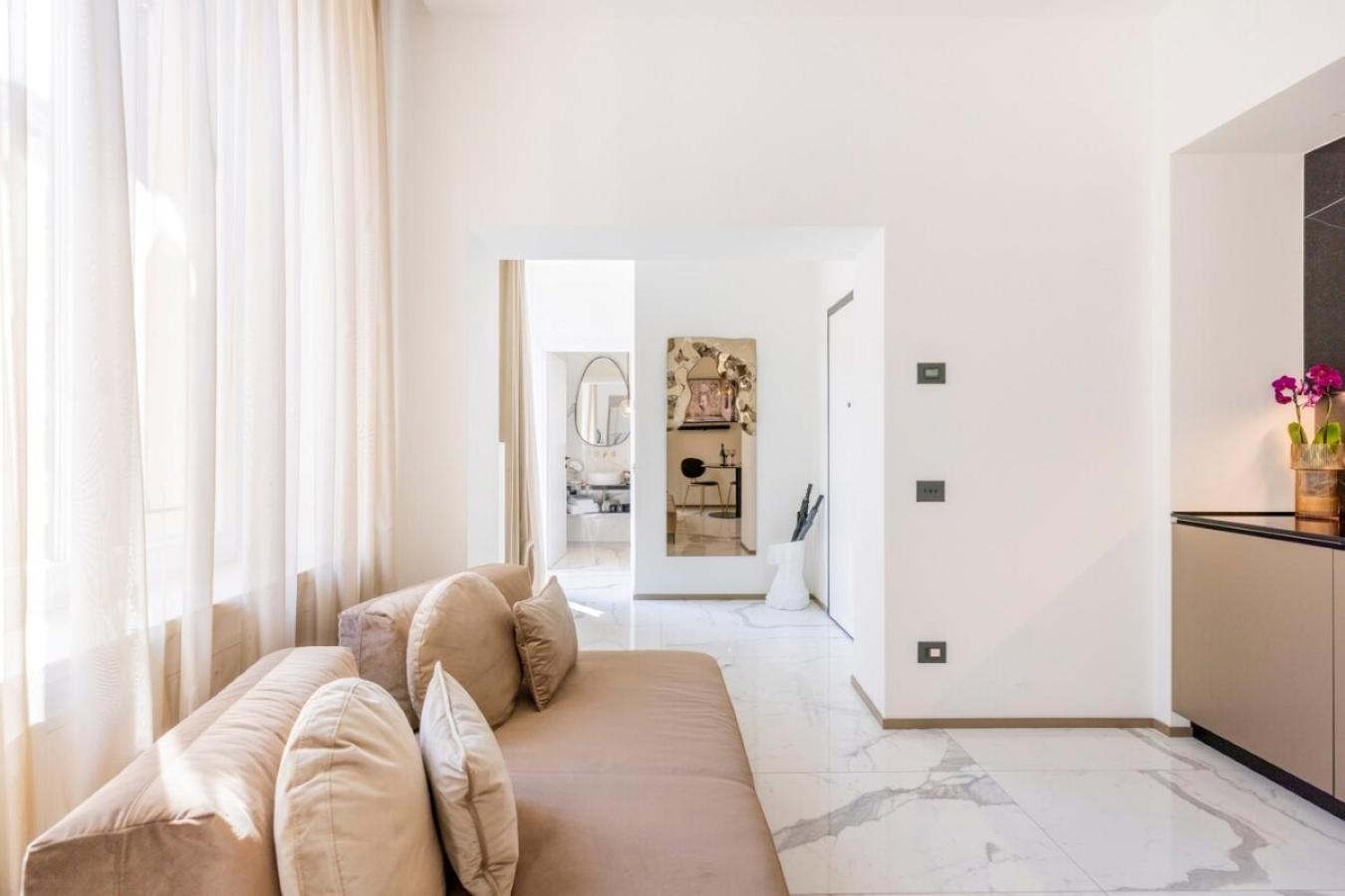 Manin Grand House Lägenhet Verona Exteriör bild